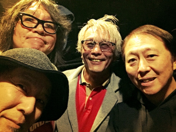 ミスター自撮ラーの本領発揮!